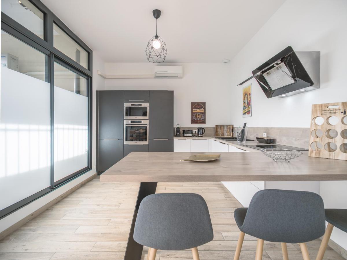 شقة Loft Courtalon - Haut Standing - Patio - Parking Prives تروي المظهر الخارجي الصورة