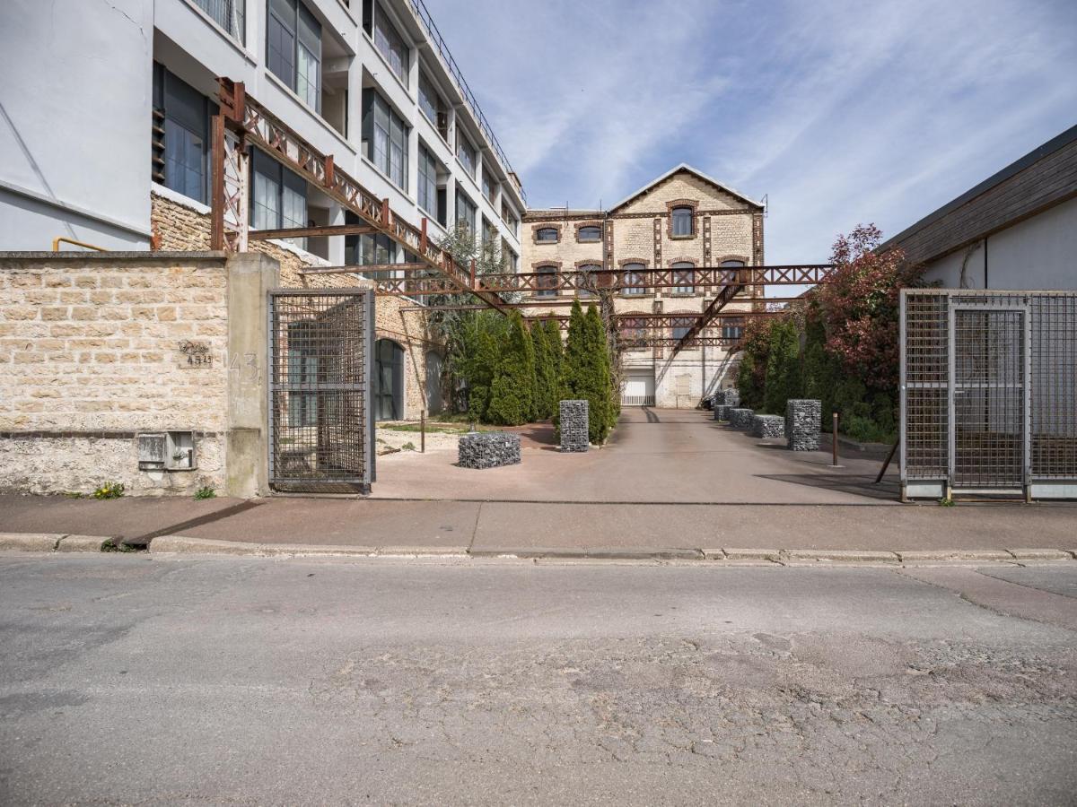 شقة Loft Courtalon - Haut Standing - Patio - Parking Prives تروي المظهر الخارجي الصورة