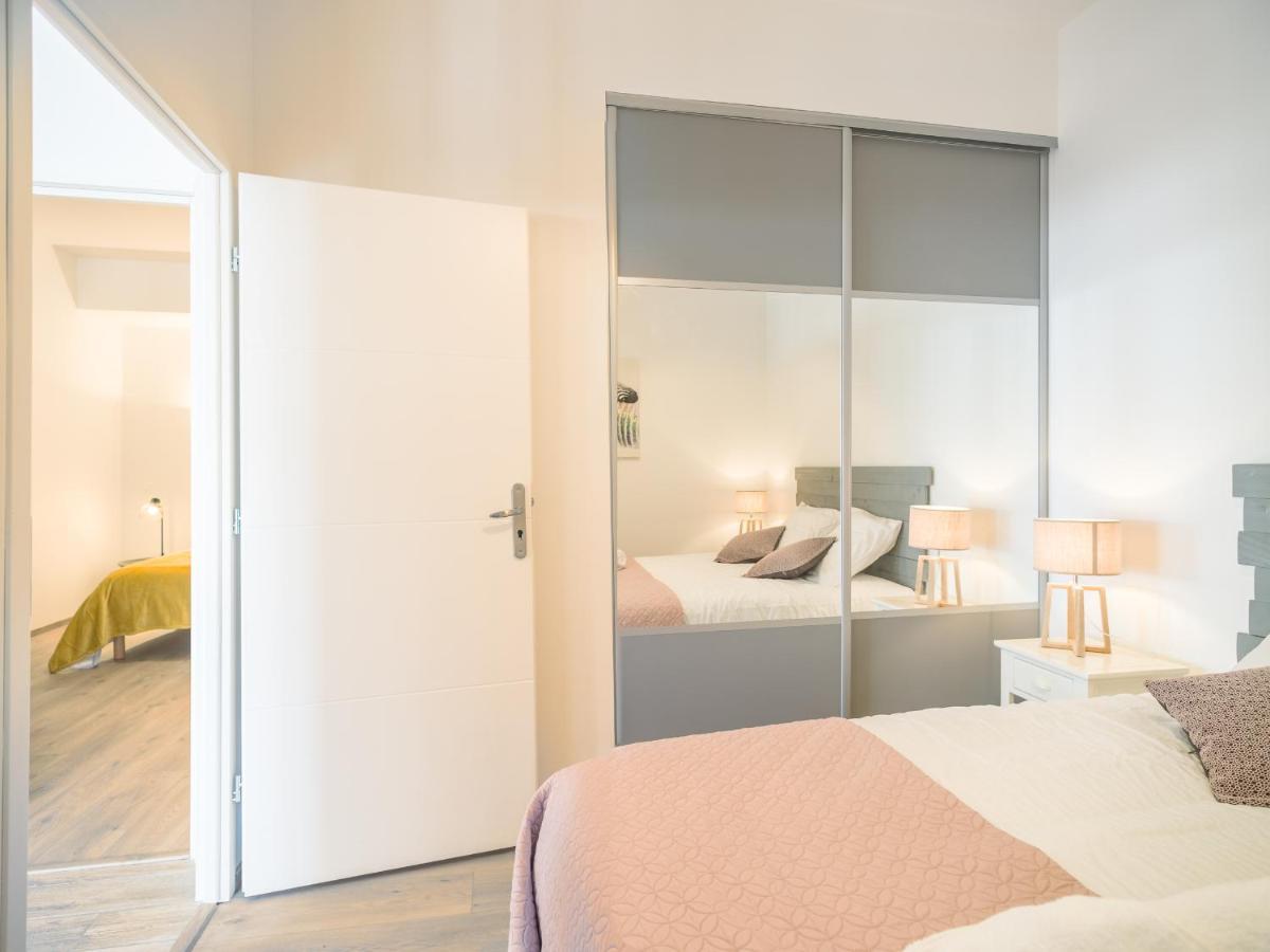 شقة Loft Courtalon - Haut Standing - Patio - Parking Prives تروي المظهر الخارجي الصورة